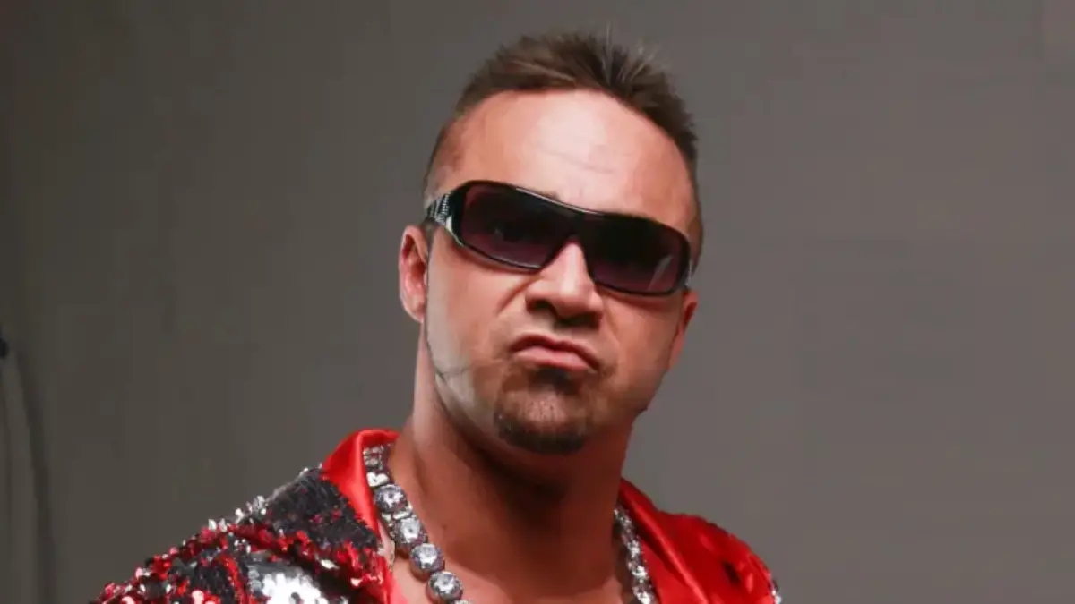 Teddy hart mlw promo shot